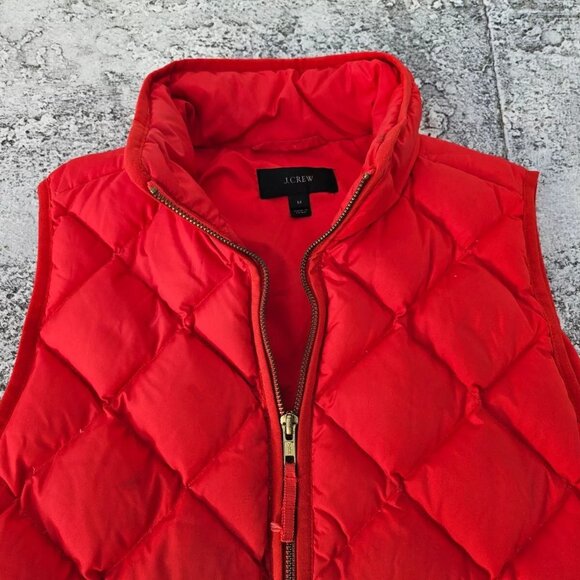 J. Crew Women Vest Red Quilted Down and Feather Puffer Zip Up Jacket Coat Size M - Picture 7 of 11
